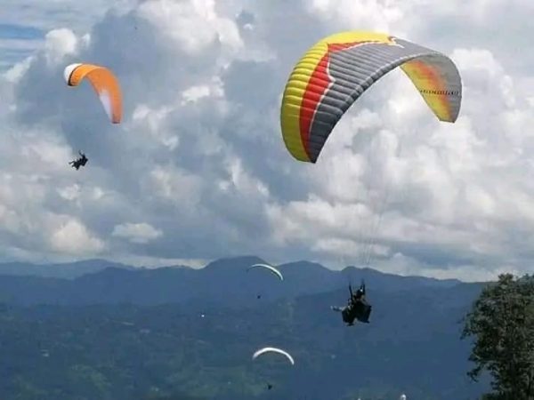 PARAGLIDING - Image 8